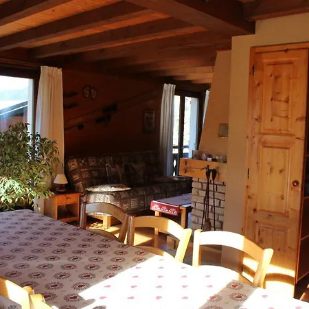 Apartment Grand Appartement 80M2 L'Atelier De Theo 4 Personnes Local A Velos Prive Chatel